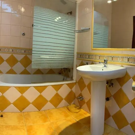 Dos Casas Juntas 20 Personas Con Finca 3000 M, Barbacoas Parking Дом отдыха Льянера