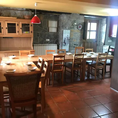 Dos Casas Juntas 20 Personas Con Finca 3000 M, Barbacoas Parking Дом отдыха