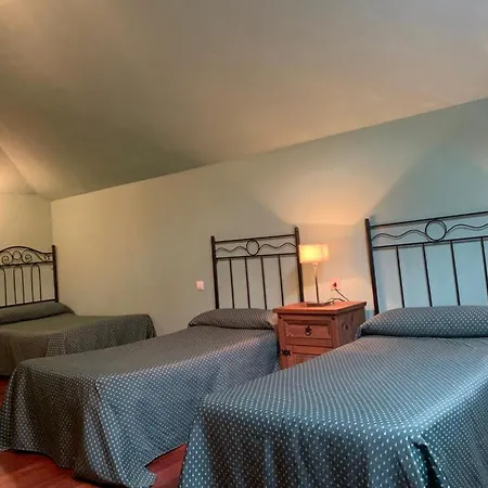 Dos Casas Juntas 20 Personas Con Finca 3000 M, Barbacoas Parking *