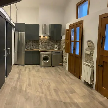 Dos Casas Juntas 20 Personas Con Finca 3000 M, Barbacoas Parking Дом отдыха *